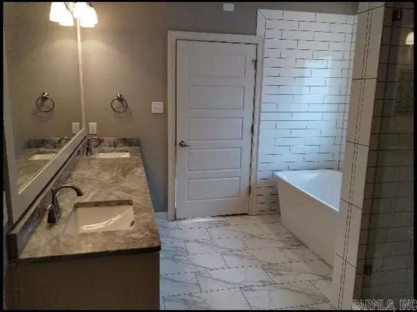 Little Rock, AR 72223,17 Rosans Court