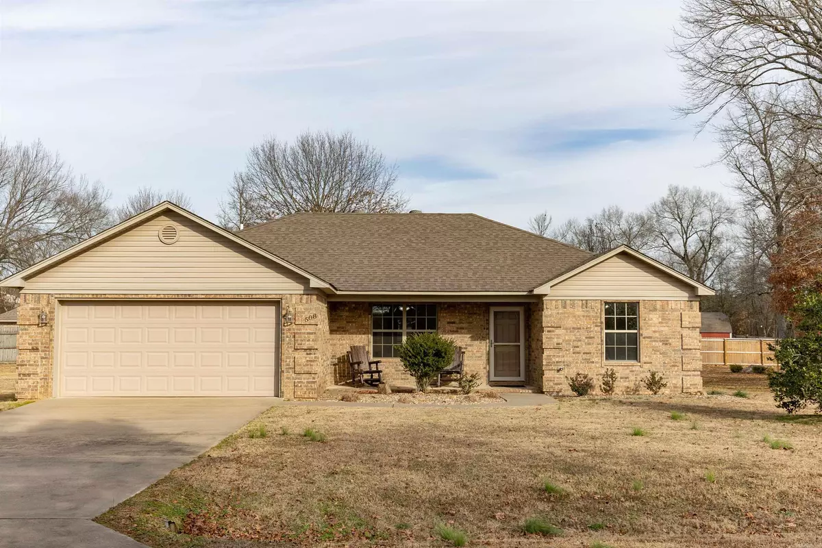 Perryville, AR 72126,508 Wildwood Cove