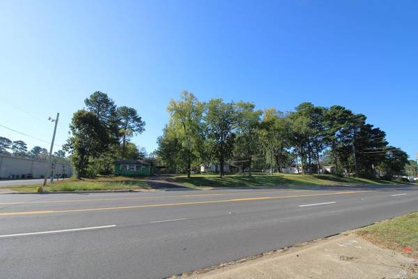 Hot Springs, AR 71913,1347,1349,1369 Airport Road