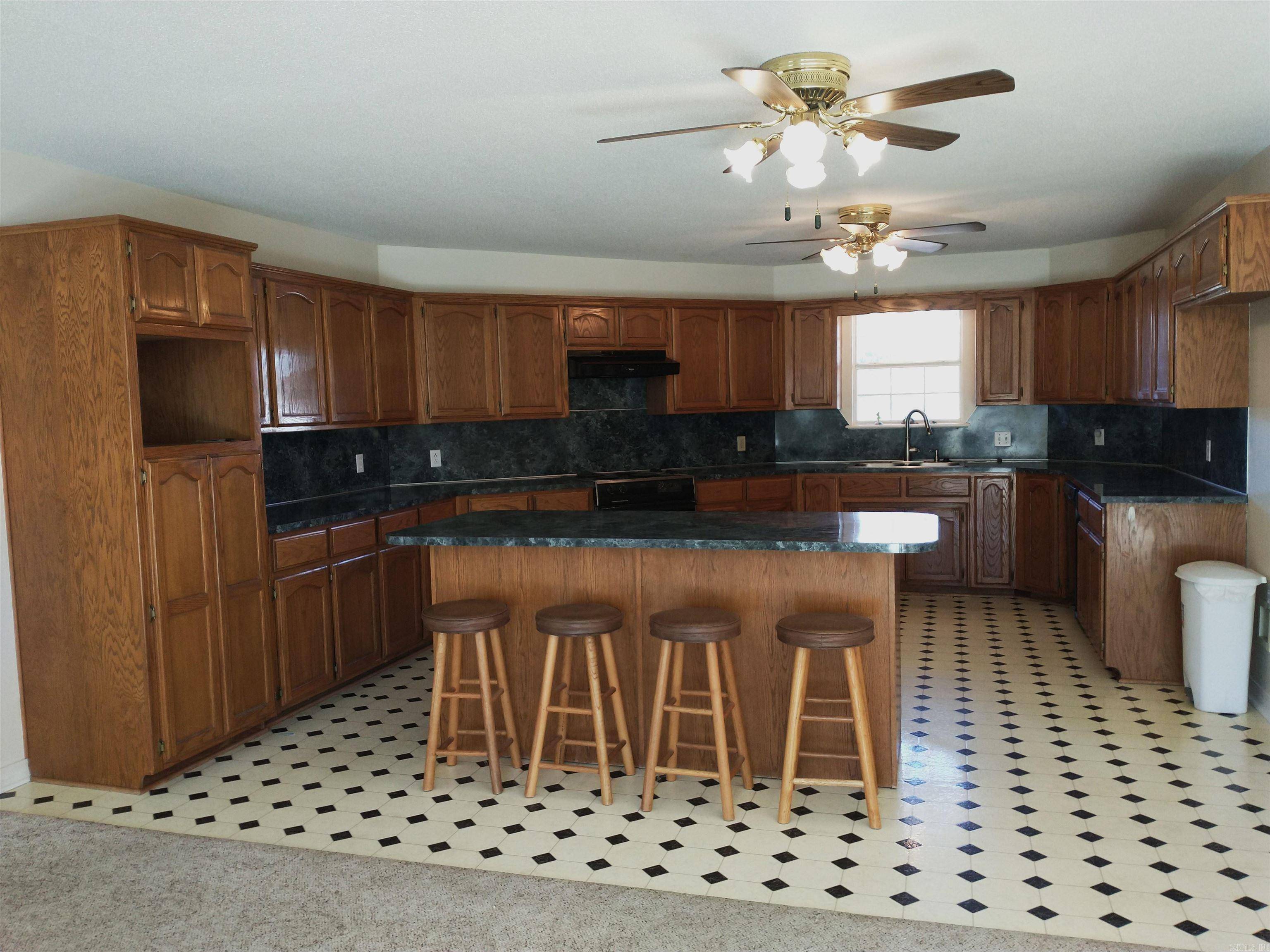 Clarksville, AR 72830,141 Mountainview Circle