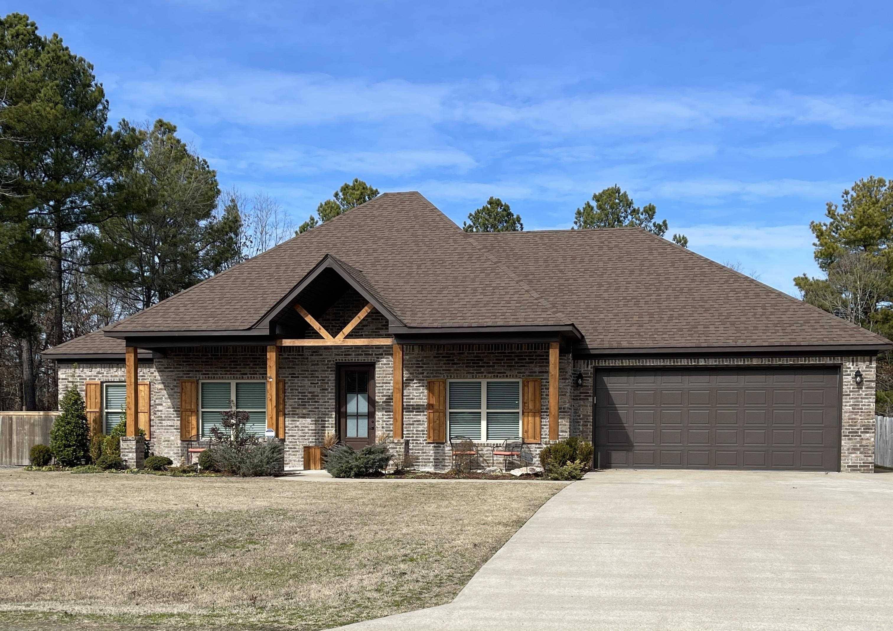 370 Reuben Drive, Alexander, AR 72002