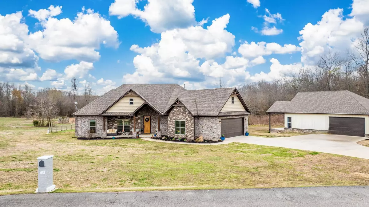 Greenbrier, AR 72058-1111,18 Cobblestone Drive