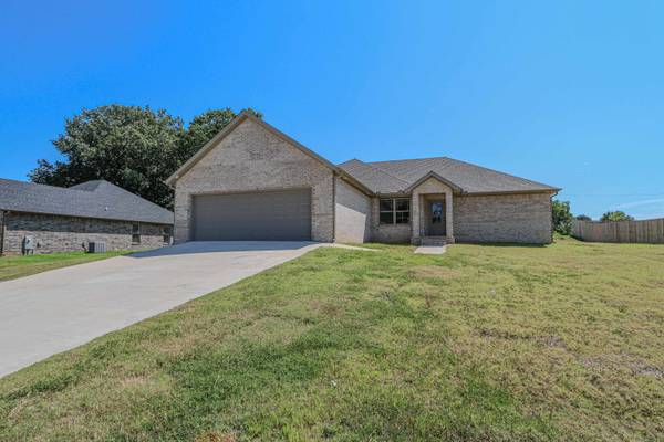 2003 N 29TH Street, Paragould, AR 72450