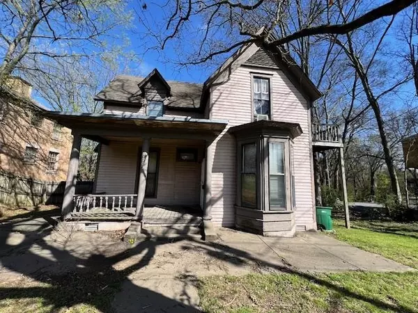 2223 S Main Street,  Little Rock,  AR 72206