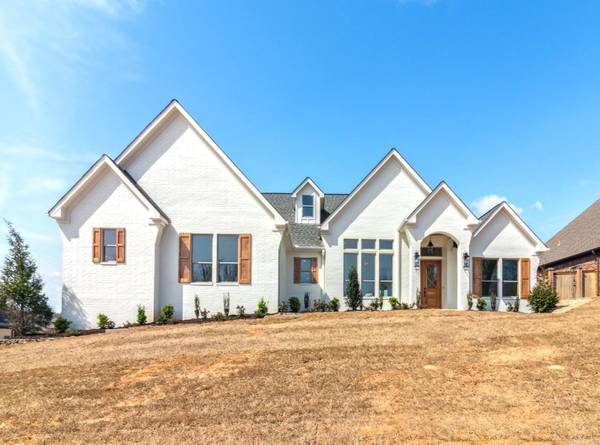 9036 Naples Cove, Benton, AR 72019