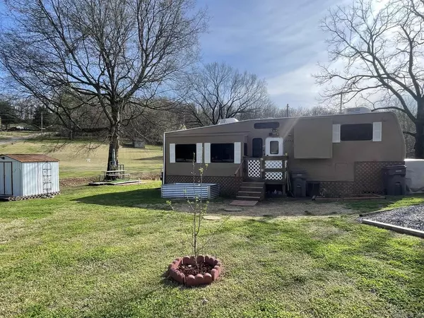 2792 Cave Creek Road, Batesville, AR 72501