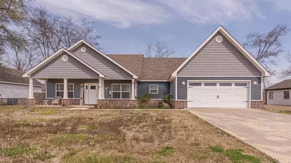 73 Everett Bolton Lane, Brookland, AR 72417