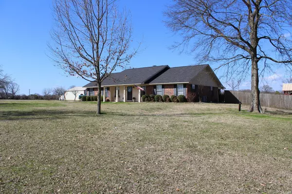 167 Ramage Road, Nashville, AR 71852