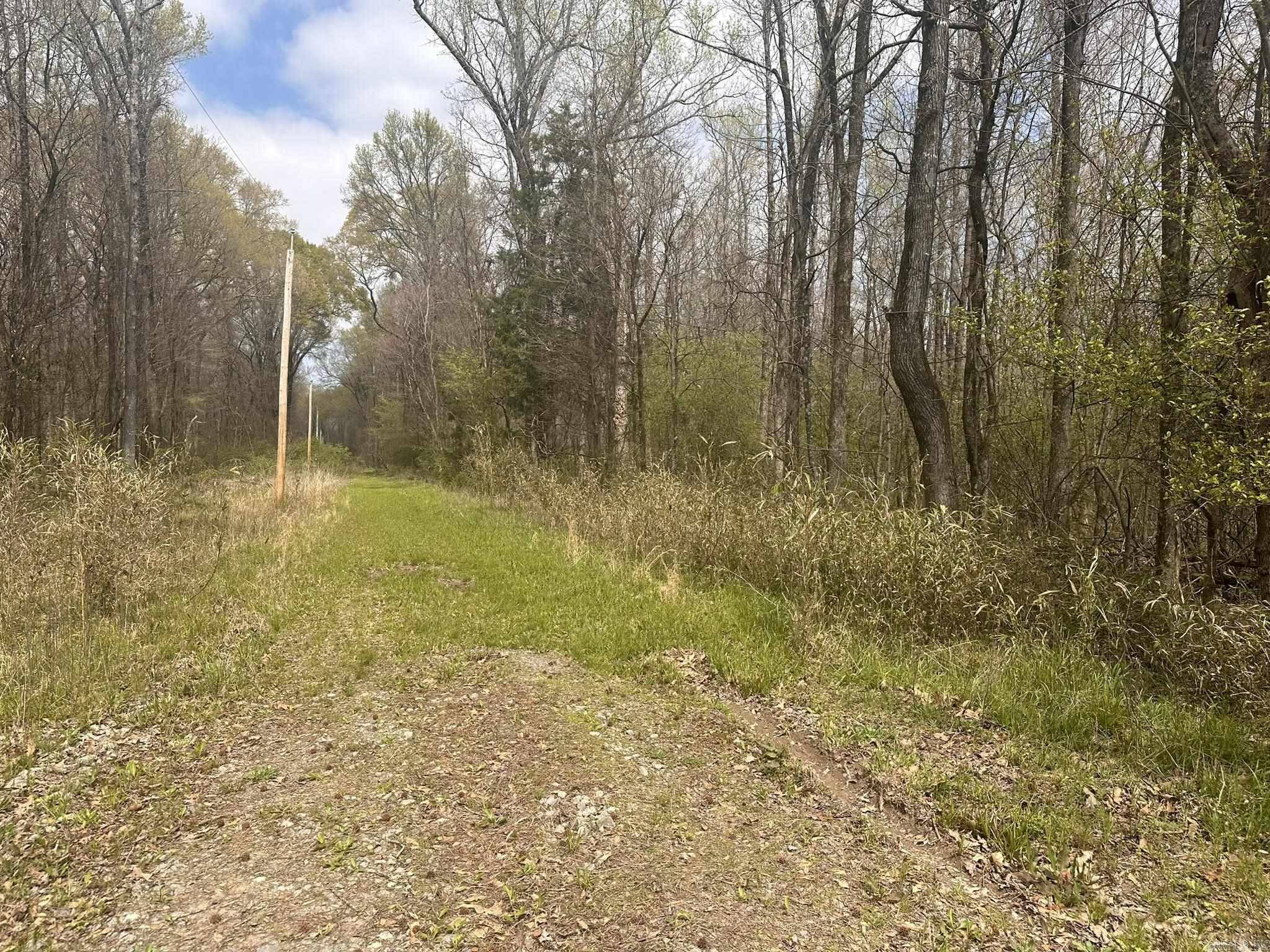 De Valls Bluff, AR 72041,Address not disclosed