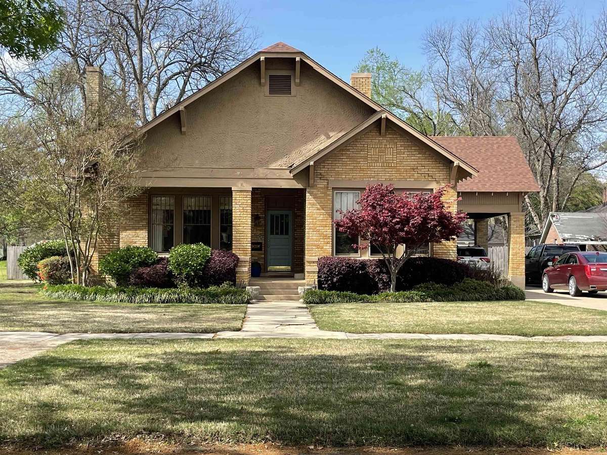 Dumas, AR 71639,210 E Choctaw Street