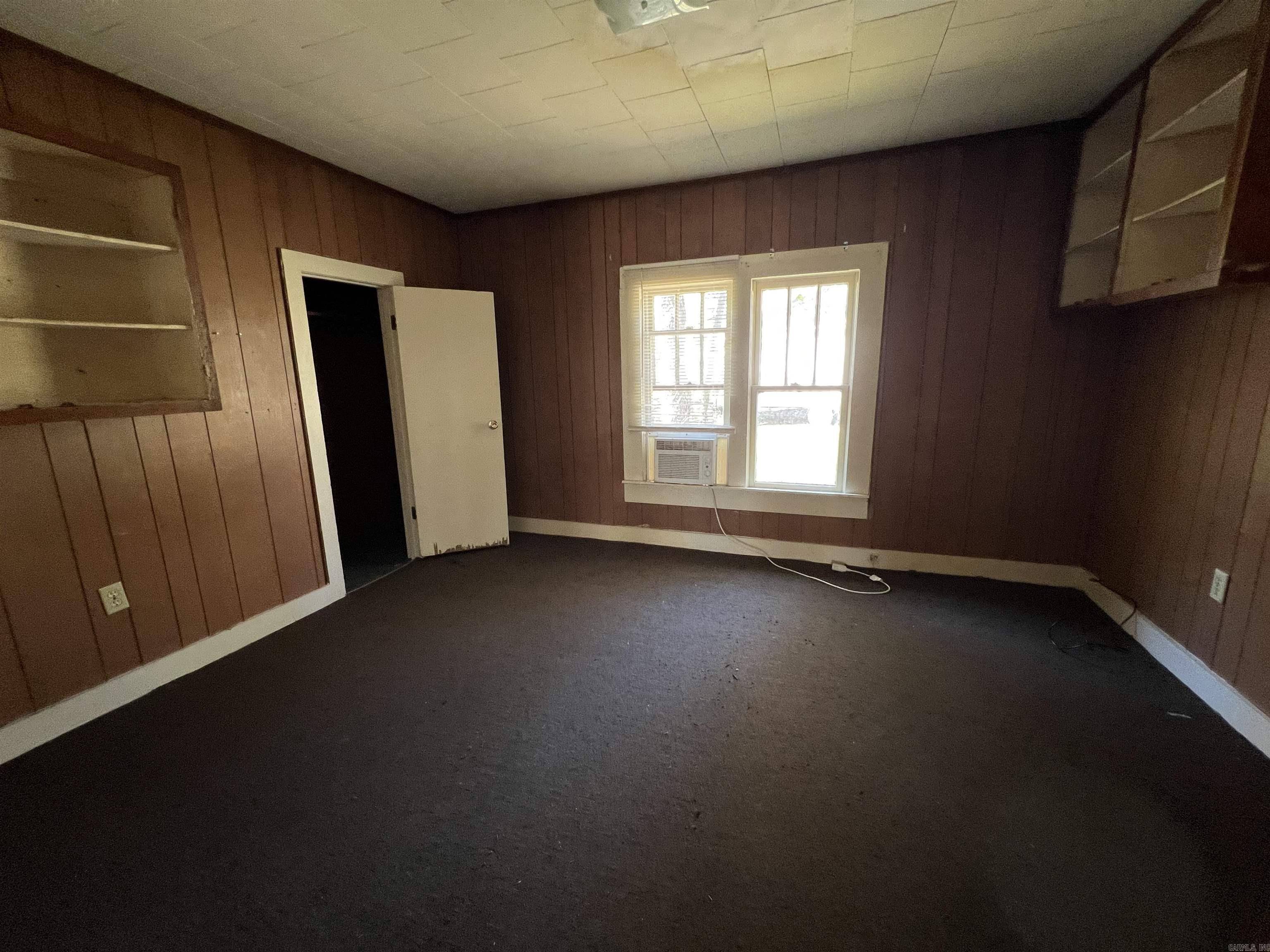 Arkadelphia, AR 71923,215 N 15th Street