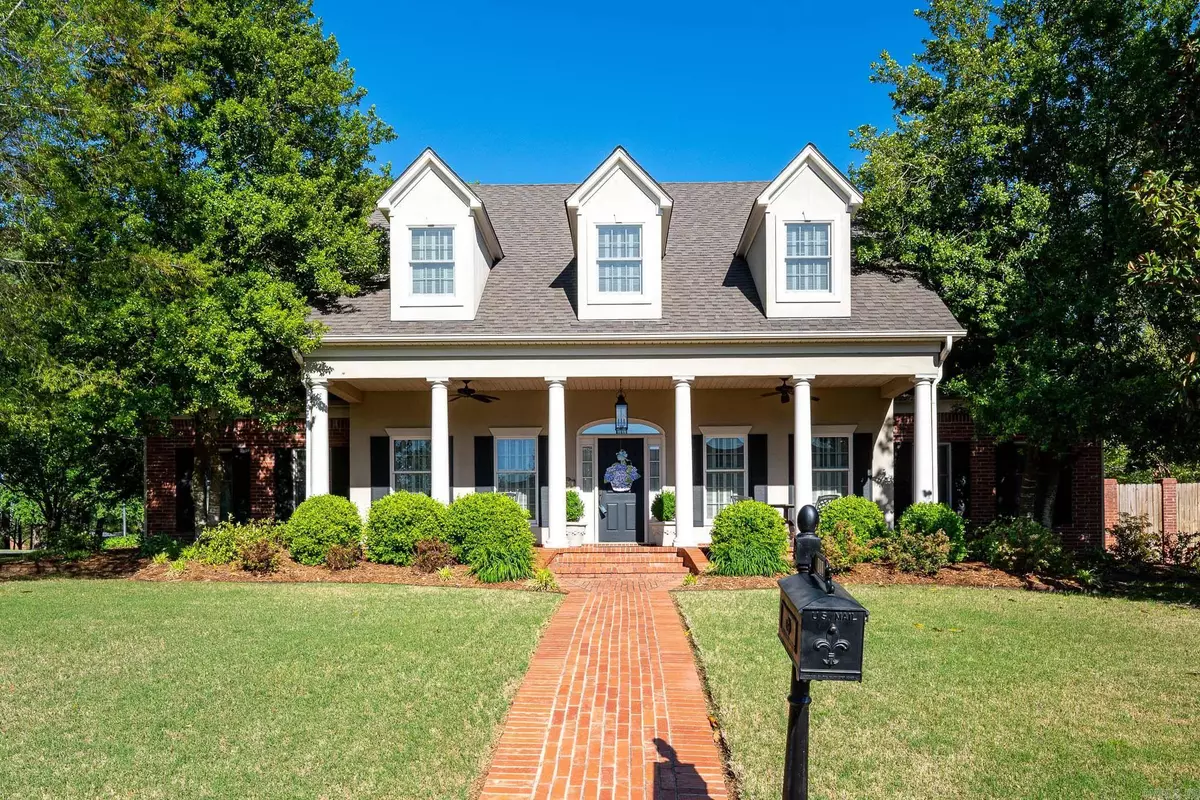 Conway, AR 72034,890 Acadian Point Drive