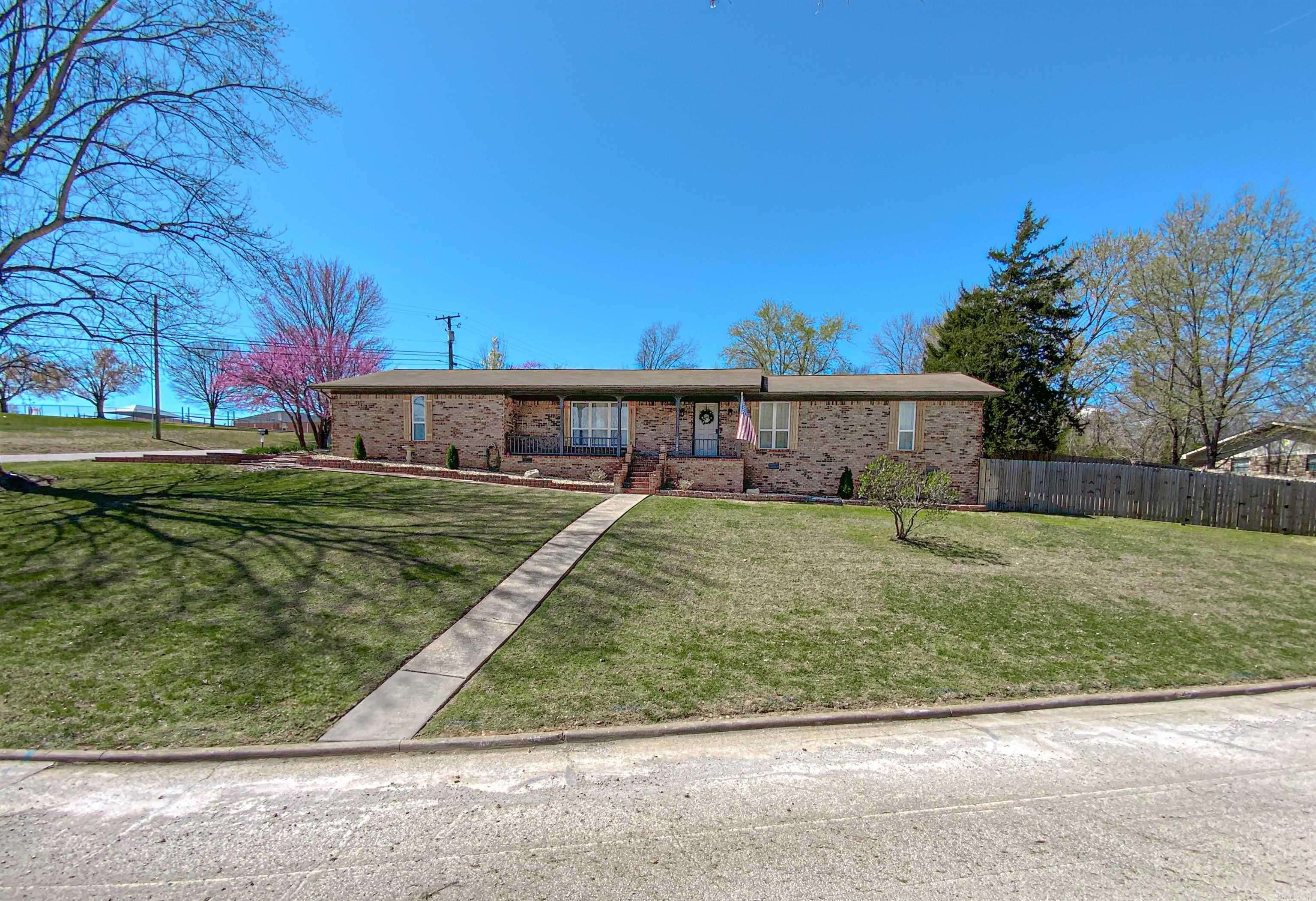 Harrison, AR 72601,1102 Maria Drive