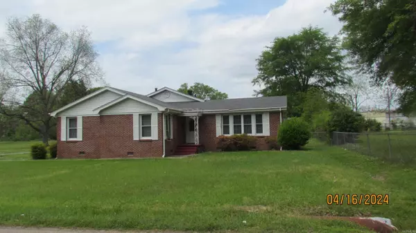 306 W Parker,  Hamburg,  AR 71646