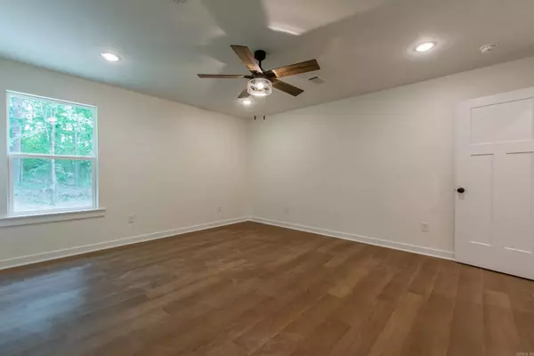 Bauxite, AR 72011,217 Central Avenue