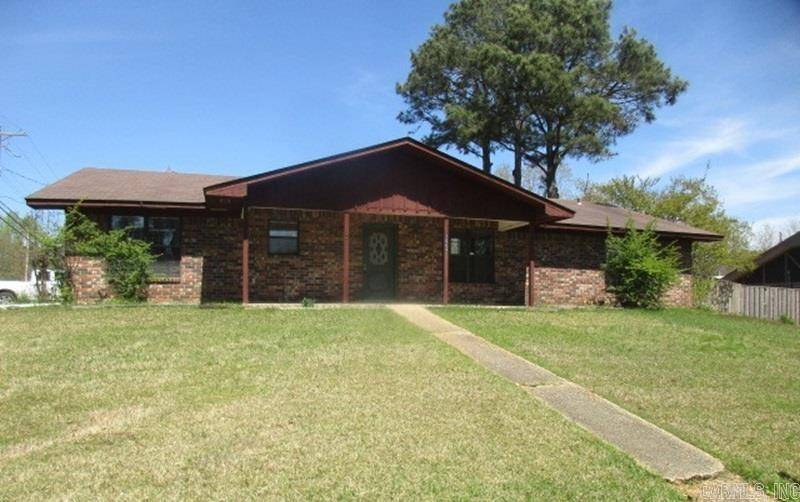 1062 Binns Drive,  Monticello,  AR 71655