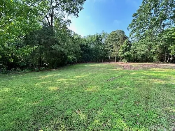 Sulphur Rock, AR 72501,115 Cheryl Lane