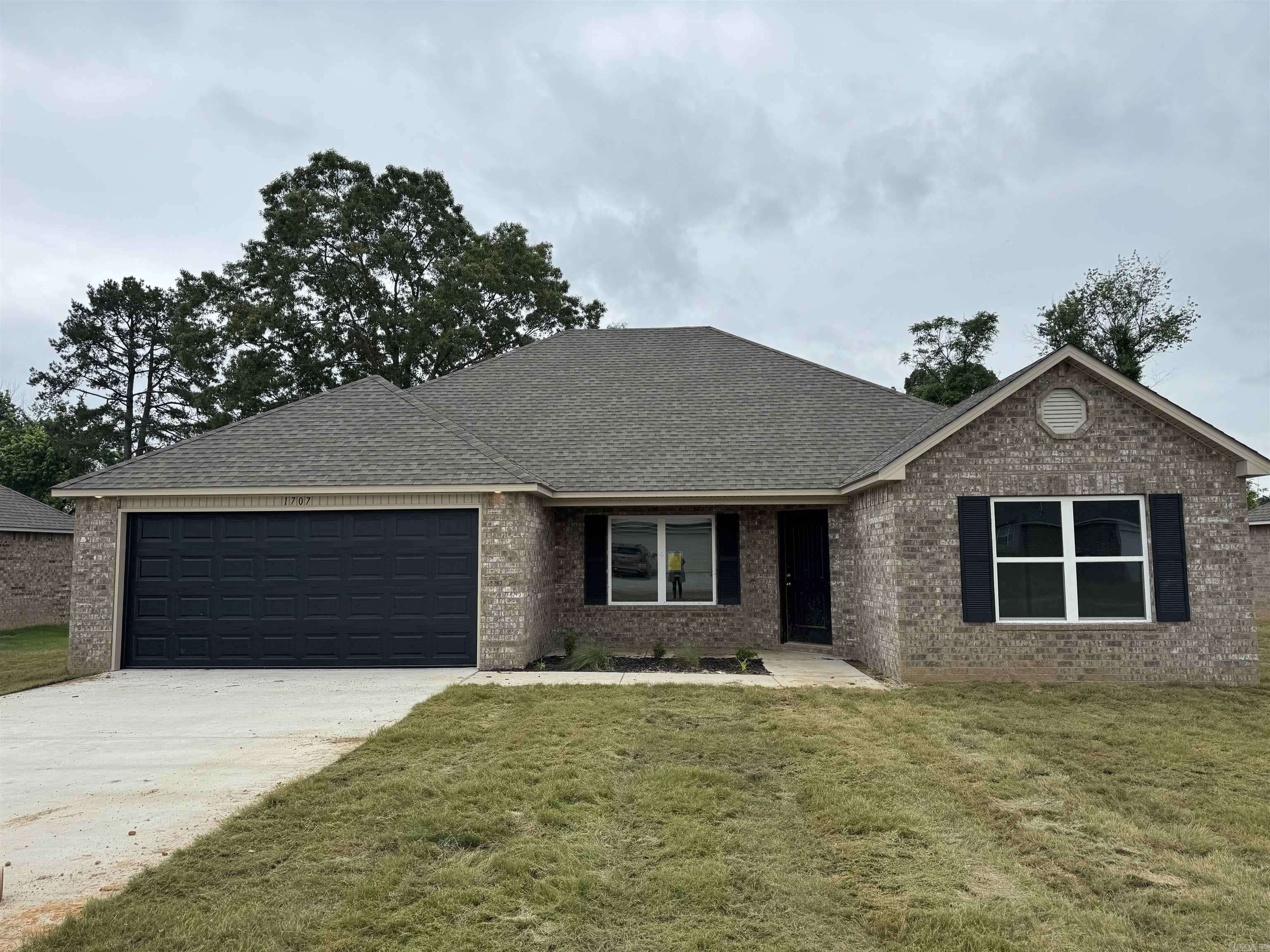 1707 Ridgefield Circle, Searcy, AR 72143