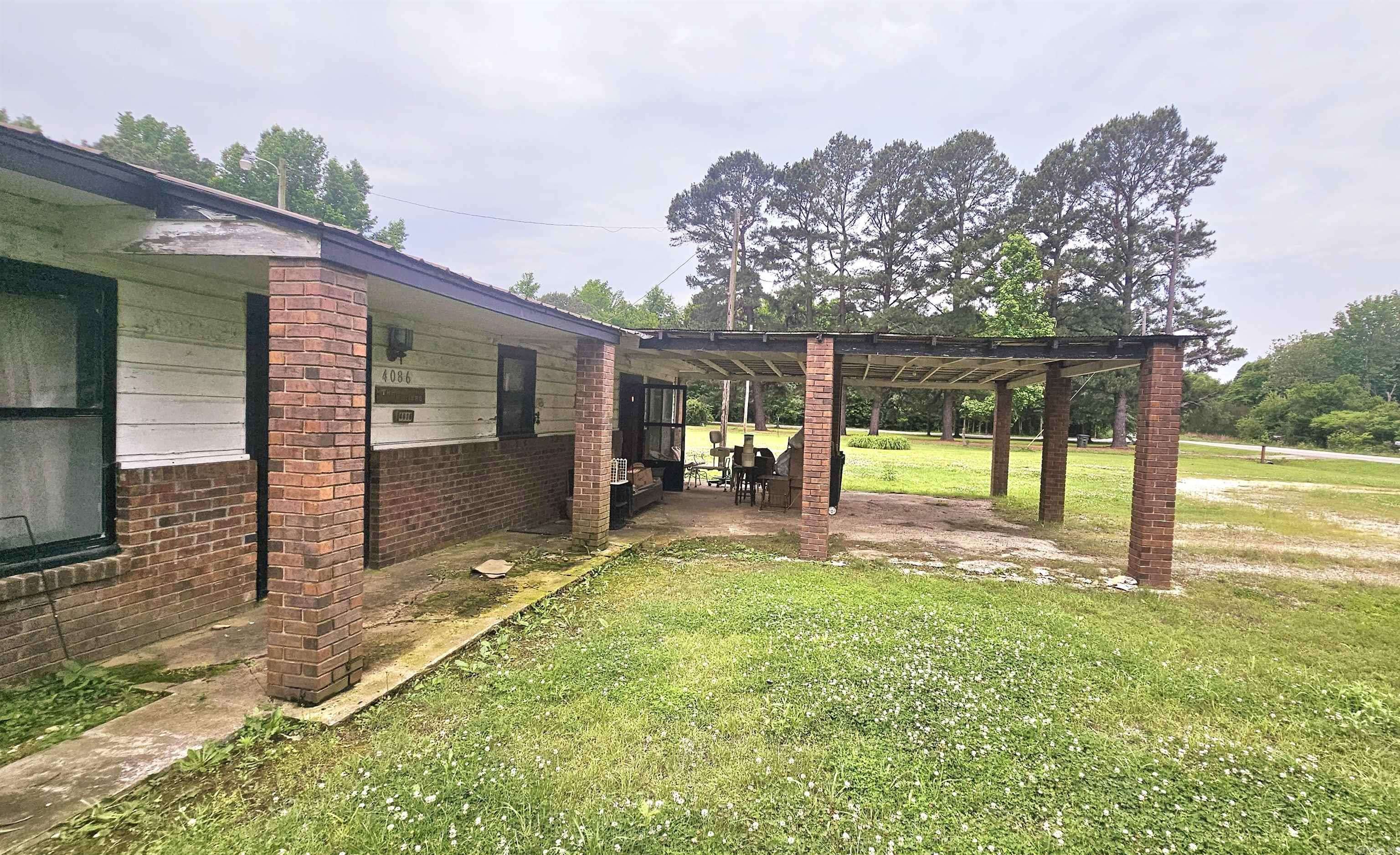 Jonesboro, AR 72401,4086 County Road 780 Road