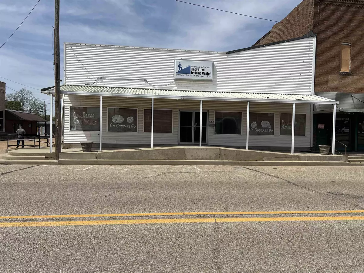 Rector, AR 72461,324 N Main Street