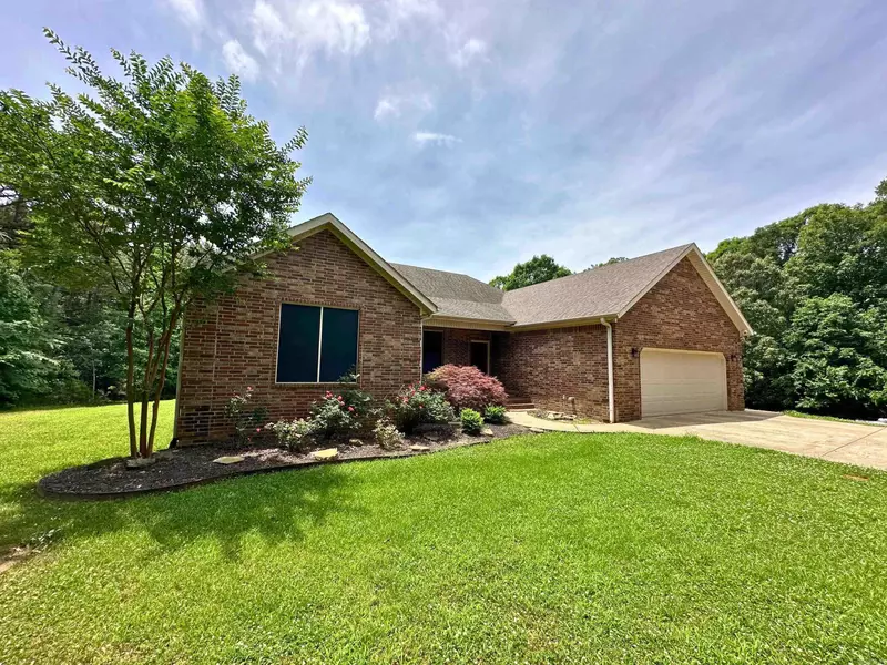 185 Grenne 636 Road, Paragould, AR 72450