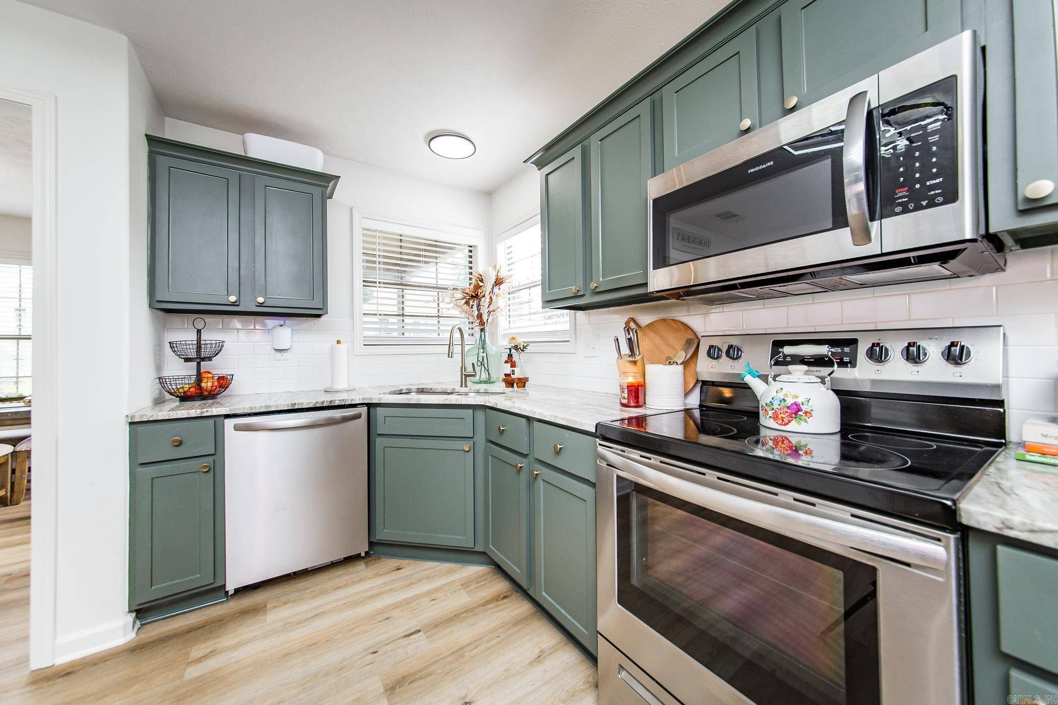Cabot, AR 72023,17 Violet Ln Lane