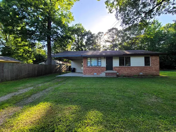 Piggott, AR 72454,165 S 12th Street