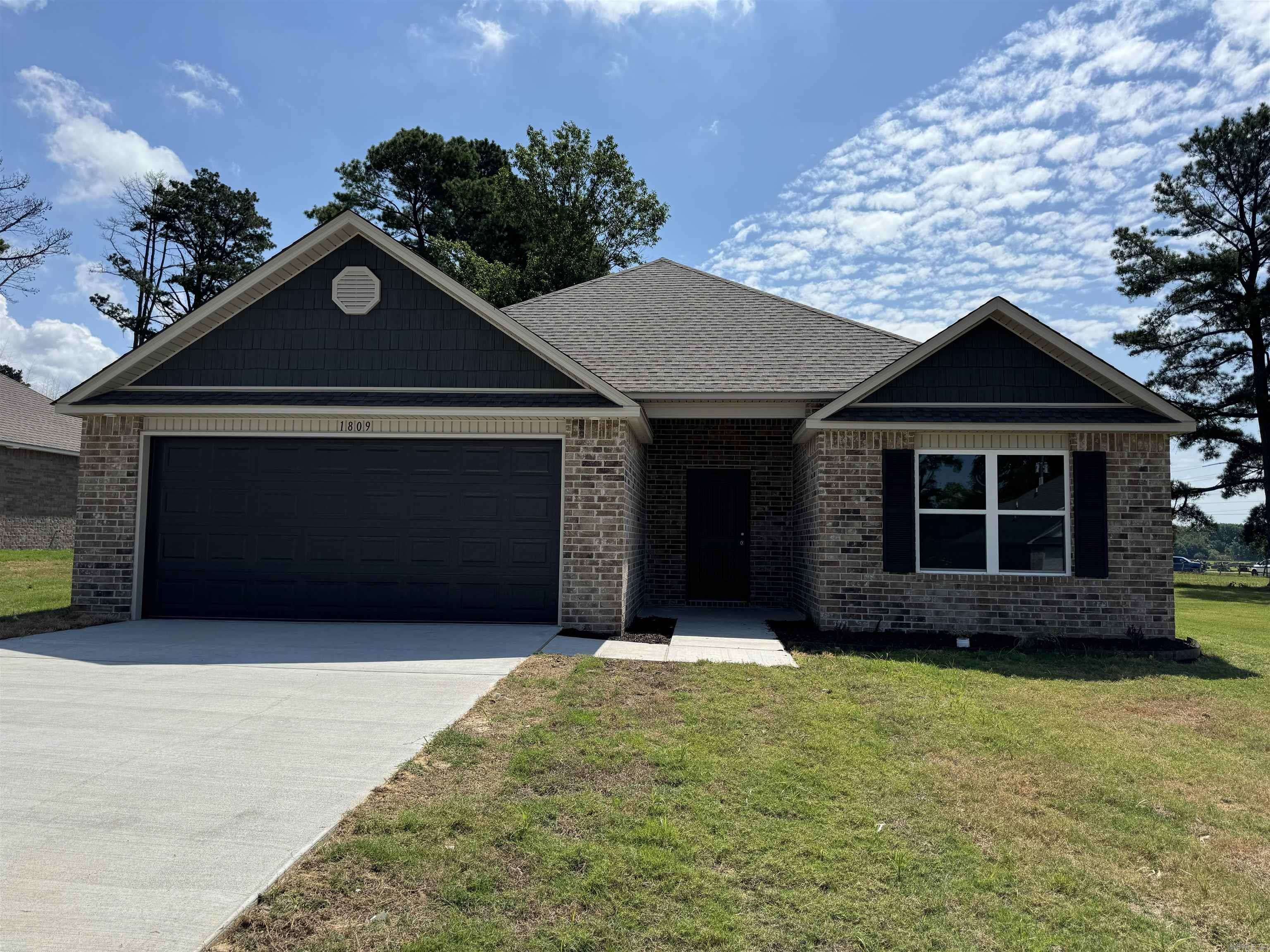1809 Rockwood Drive, Searcy, AR 72143