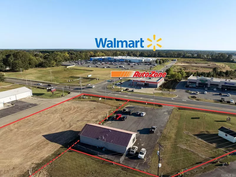 2000 West Center, Beebe, AR 72012