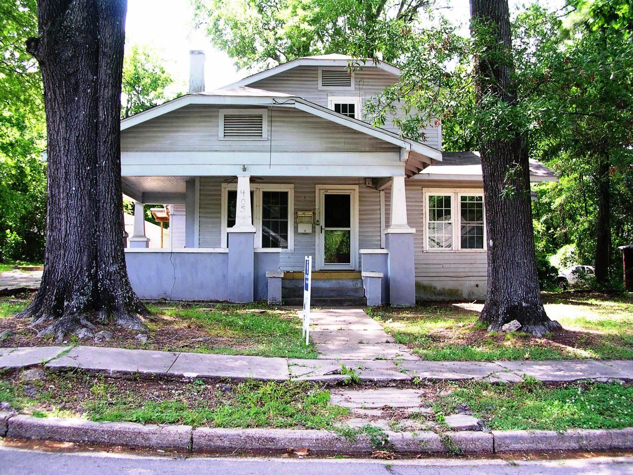 405 N West, Morrilton, AR 72110