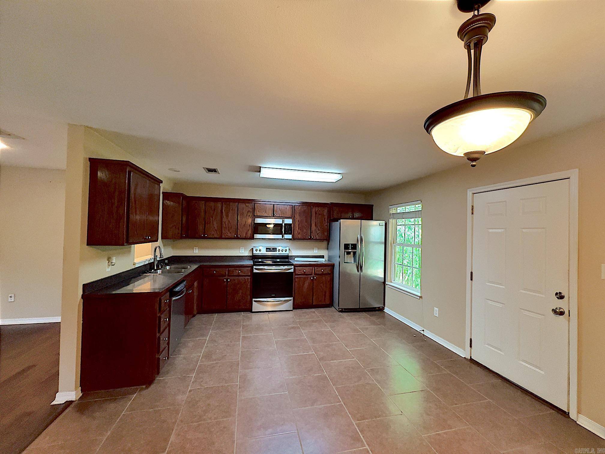 Arkadelphia, AR 71923,11 Southlake Drive