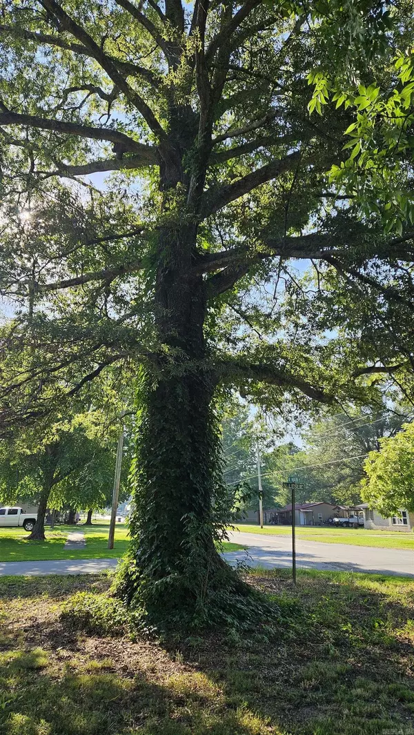 Almyra, AR 72003,Address not disclosed