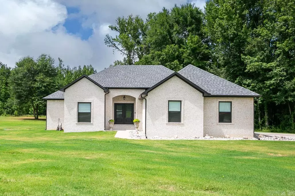 Austin, AR 72007,330 Saddle Brook Circle