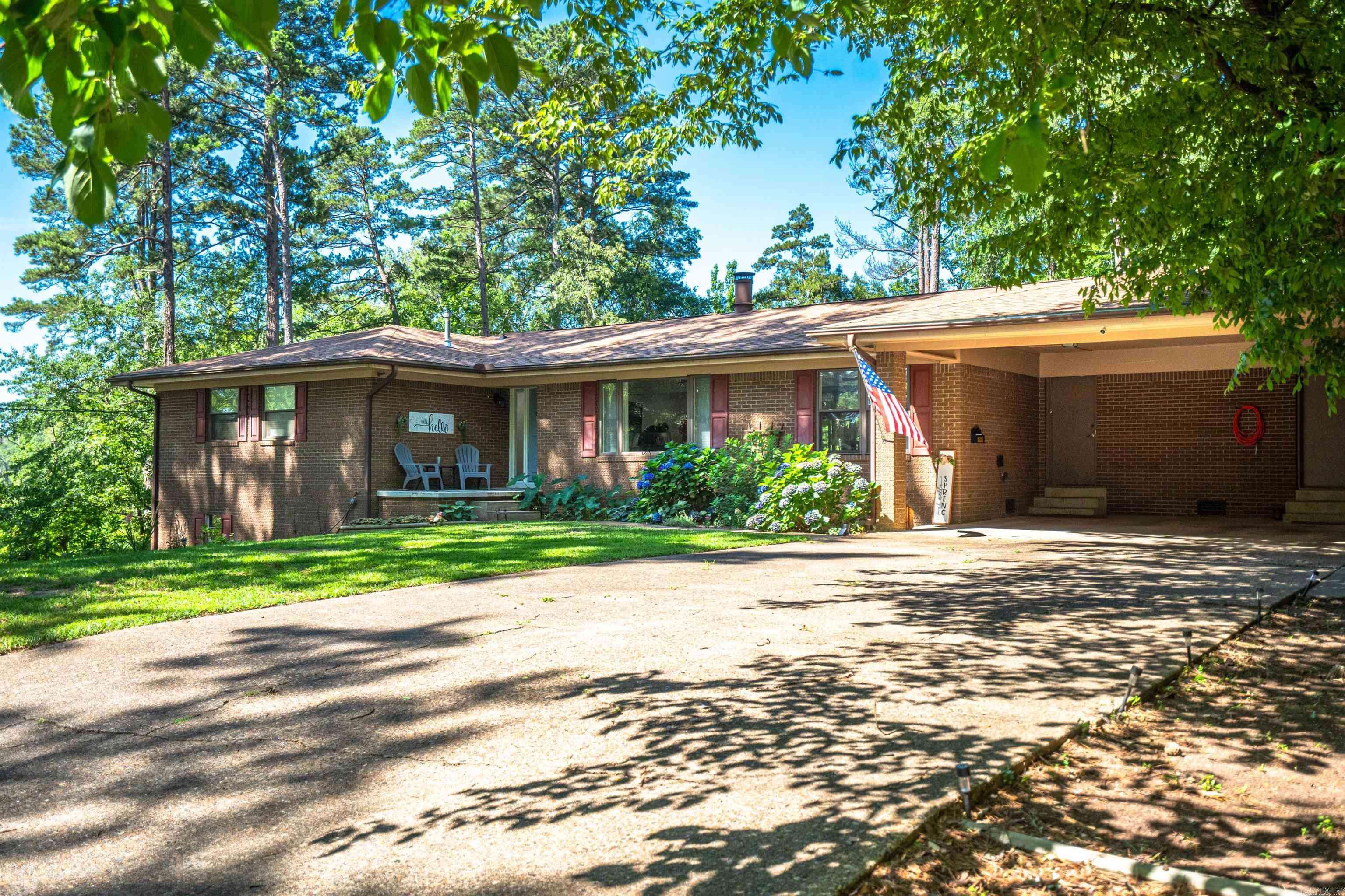Arkadelphia, AR 71923,Address not disclosed