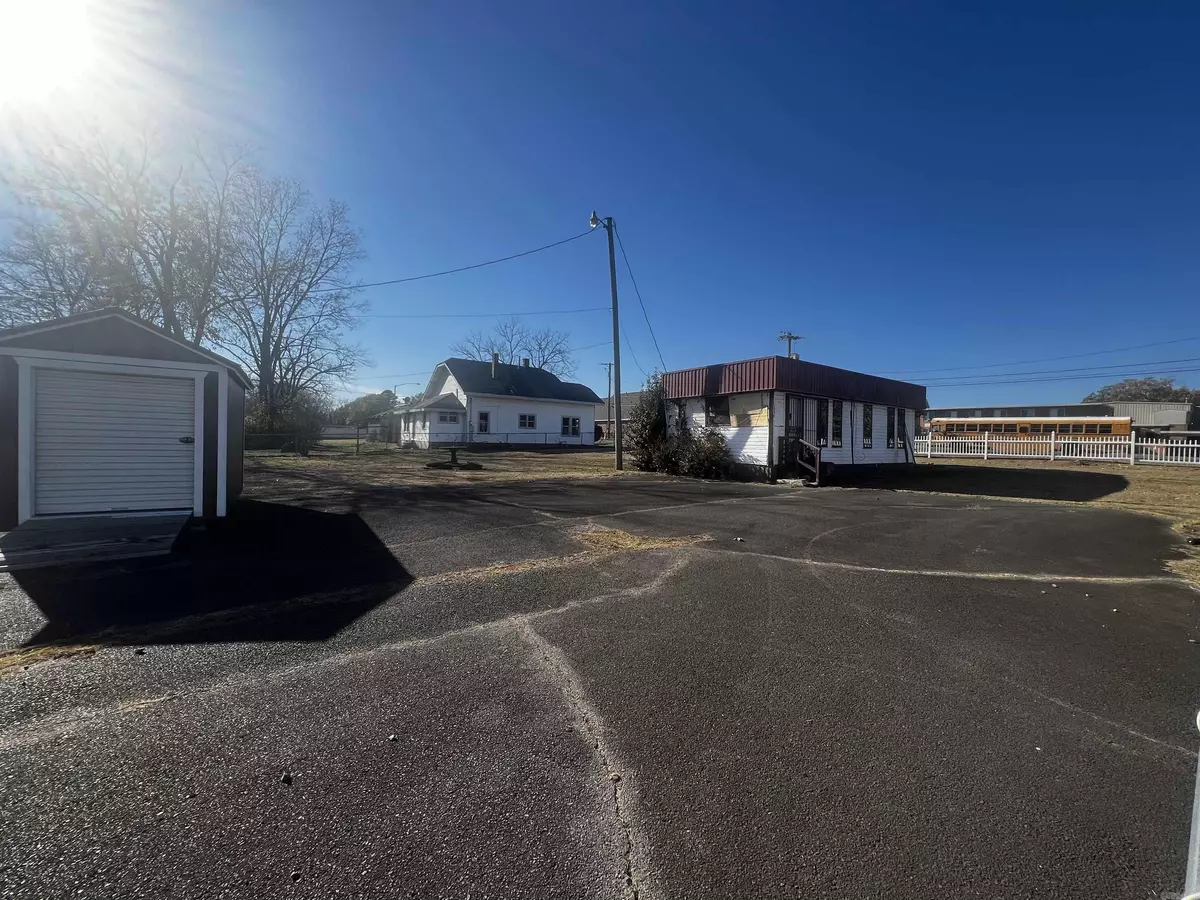 Jacksonville, AR 72076,115 W Hickory Street