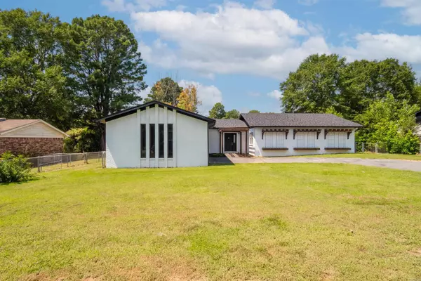 21 Oakwood Drive, Cabot, AR 72023-0000