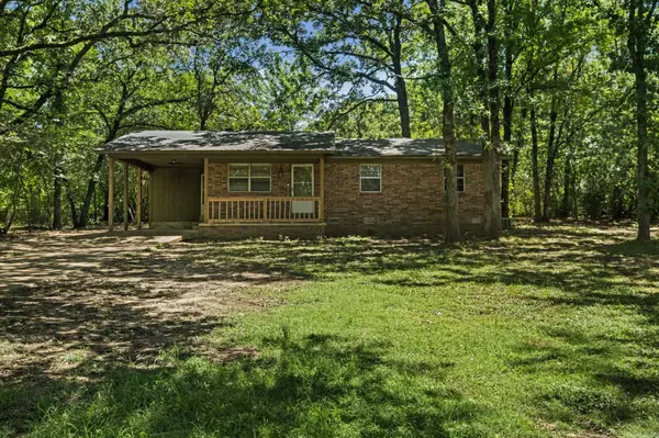 404 Oak Forrest Loop, Searcy, AR 72143