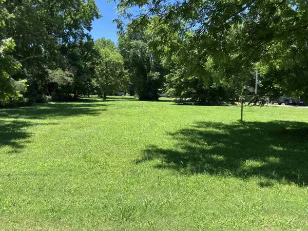 Piggott, AR 72454,520 S Houston