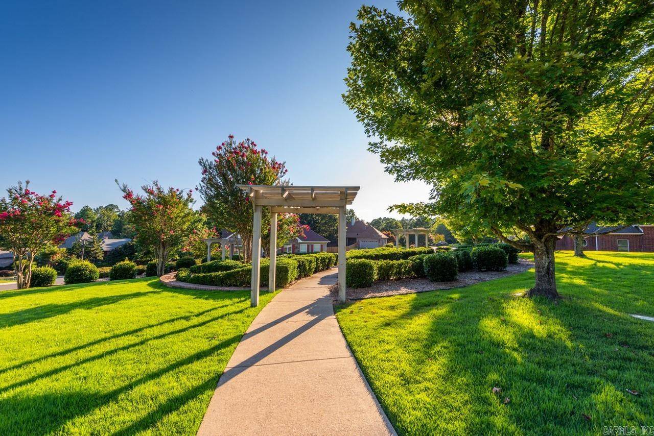 Hot Springs, AR 71913,Garden's Gate Drive