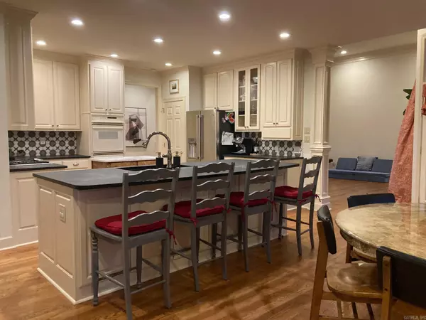 Little Rock, AR 72223,23 Iviers Drive