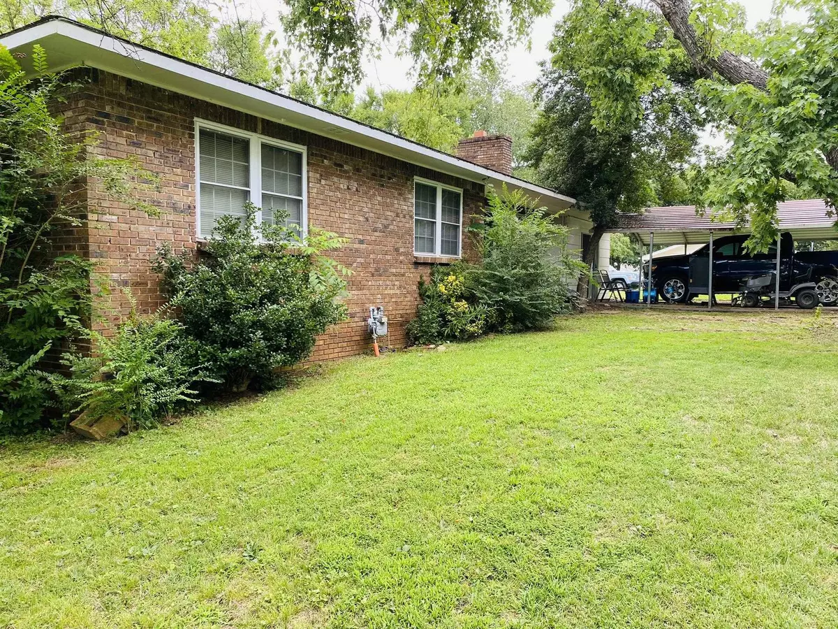 Calico Rock, AR 72519,116 Ferrel Street