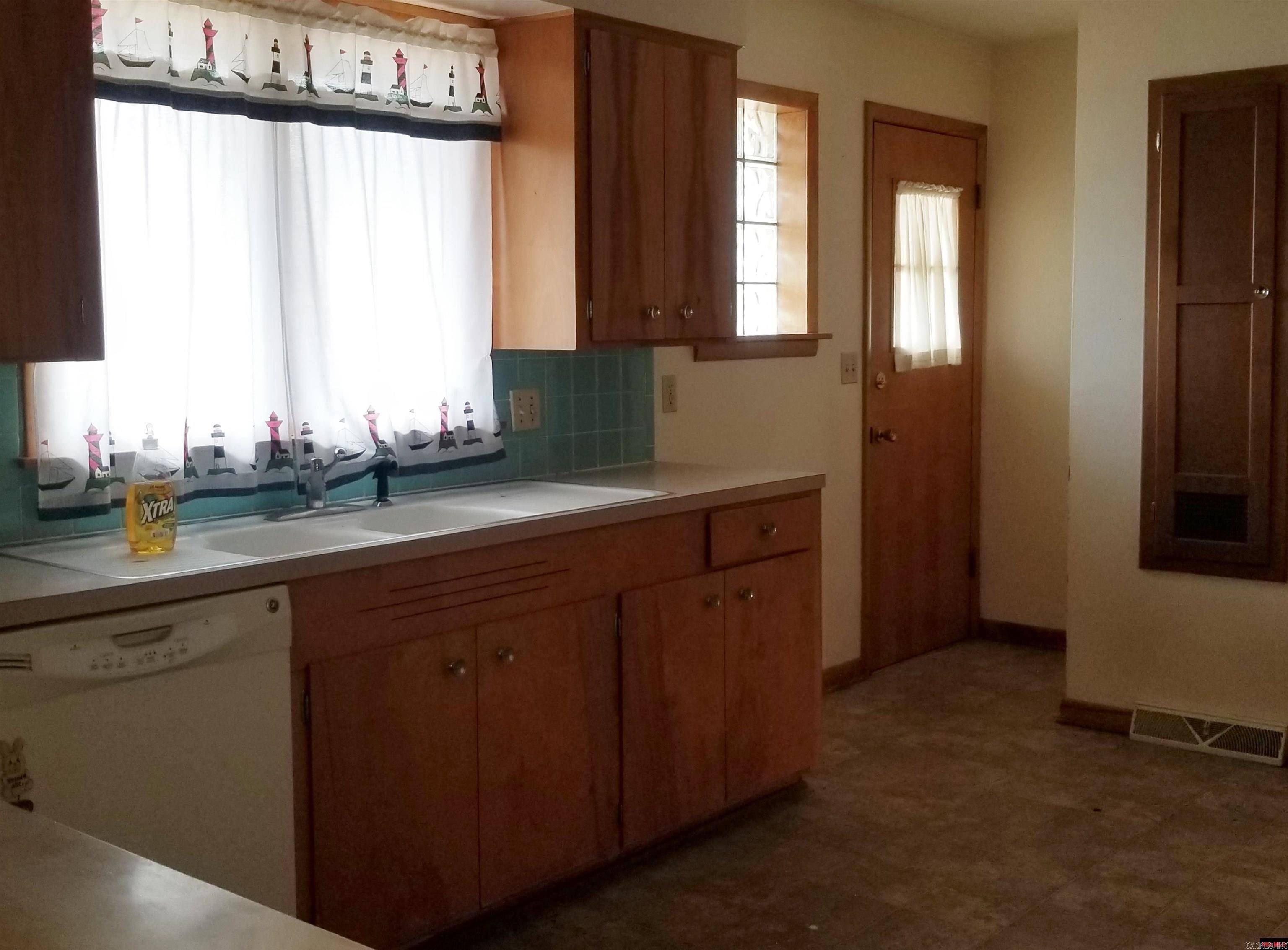 Mountain Home, AR 72653,610 E 2nd Street