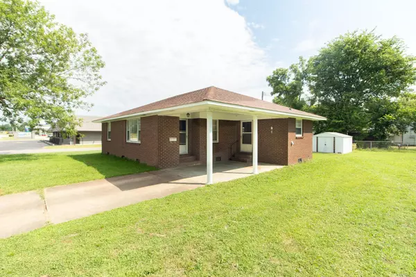 620 W Main Street, Walnut Ridge, AR 72476