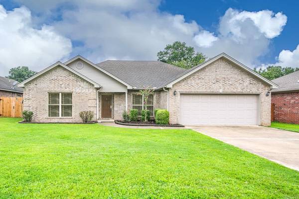 1905 Reveille Circle, Jacksonville, AR 72076