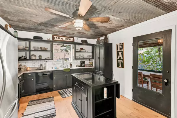 Cove, AR 71937,971 Polk 16