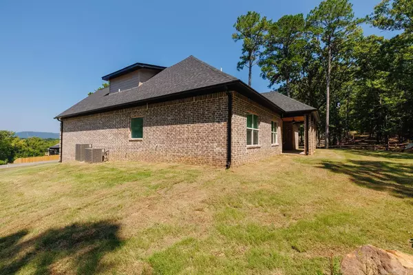 Heber Springs, AR 72543,25 Jeremiah Cove