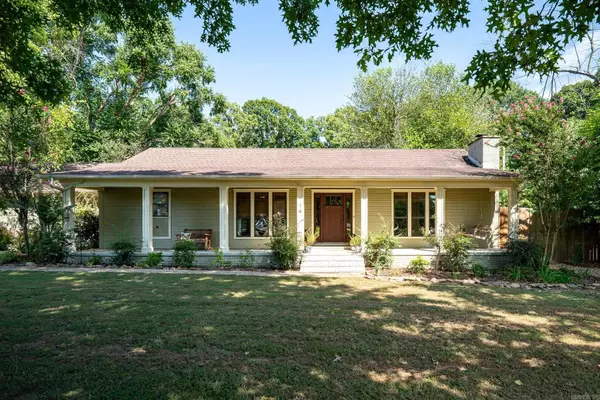 14 New Oxford,  Conway,  AR 72034