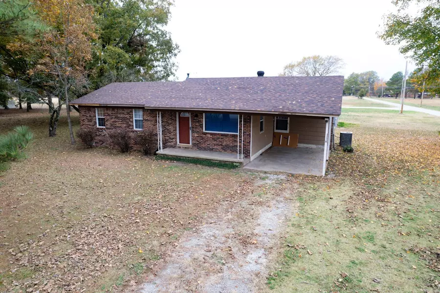 4530 Meadow Lake Road, Bradford, AR 72020