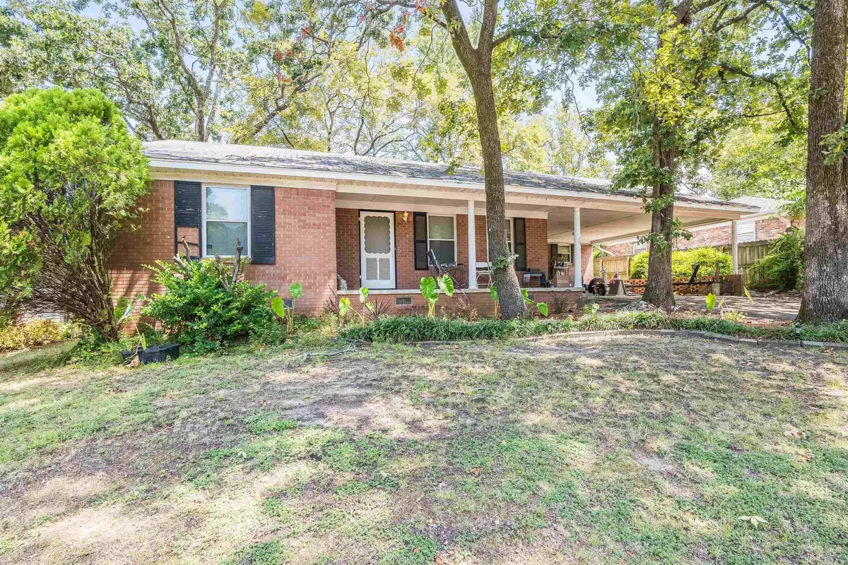 Little Rock, AR 72205,Address not disclosed