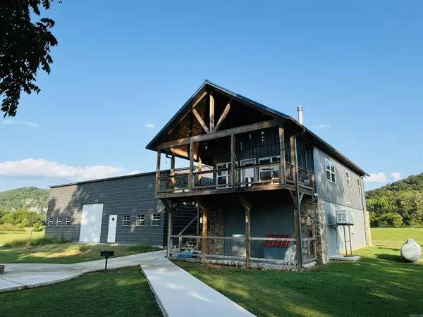 269 River Valley Road,  Mountain View,  AR 72560